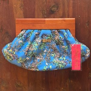 NWT Lilly Pulitzer Bermuda Clutch